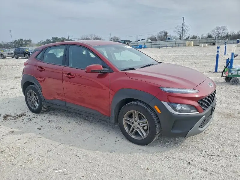 2023 HYUNDAI KONA SE  