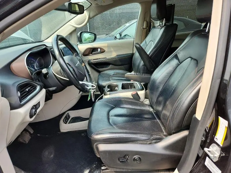 2017 CHRYSLER PACIFICA TOURING L PLUS  