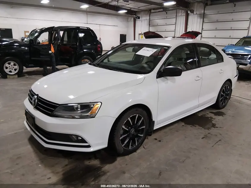 2016 VOLKSWAGEN JETTA 1.8T SPORT
