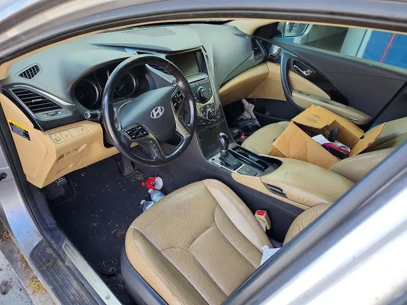 2012 HYUNDAI AZERA BASE  