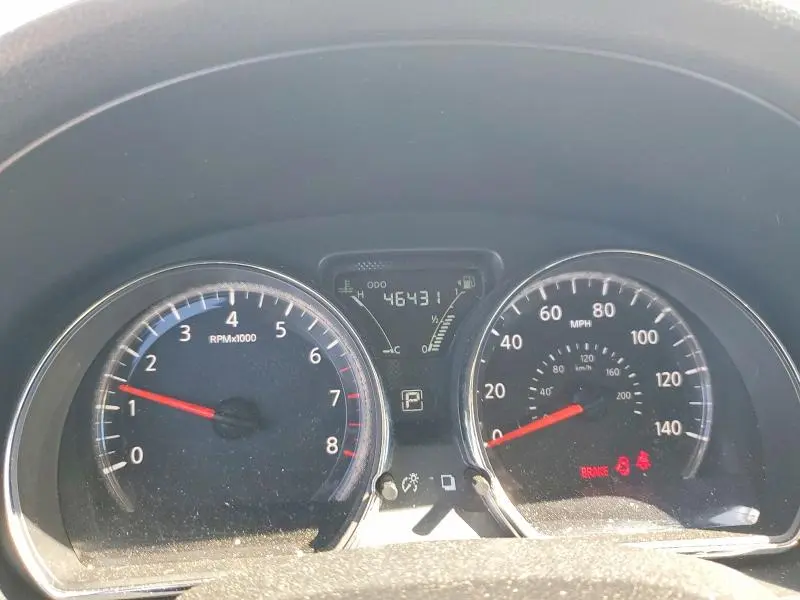 2019 NISSAN VERSA SV  