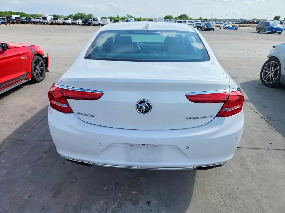 2017 BUICK LACROSSE ESSENCE  