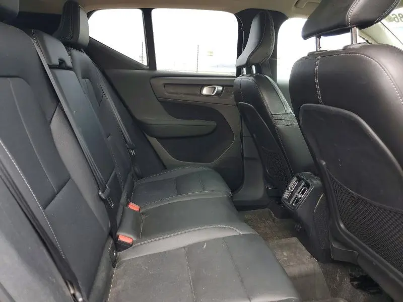 2019 VOLVO XC40 T5 INSCRIPTION  