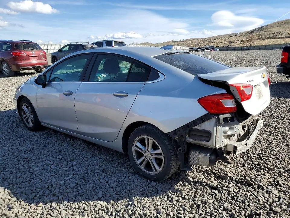 2016 CHEVROLET CRUZE LT  
