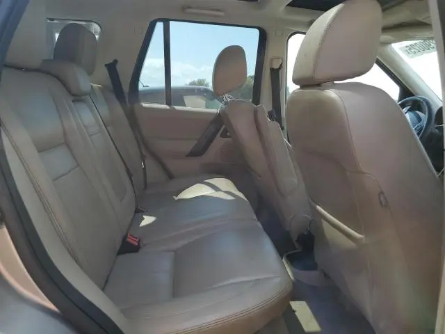 2011 LAND ROVER LR2 HSE LUXURY  