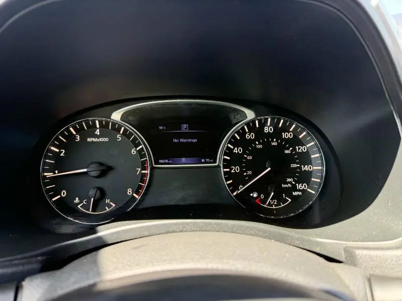 2018 NISSAN PATHFINDER SV  