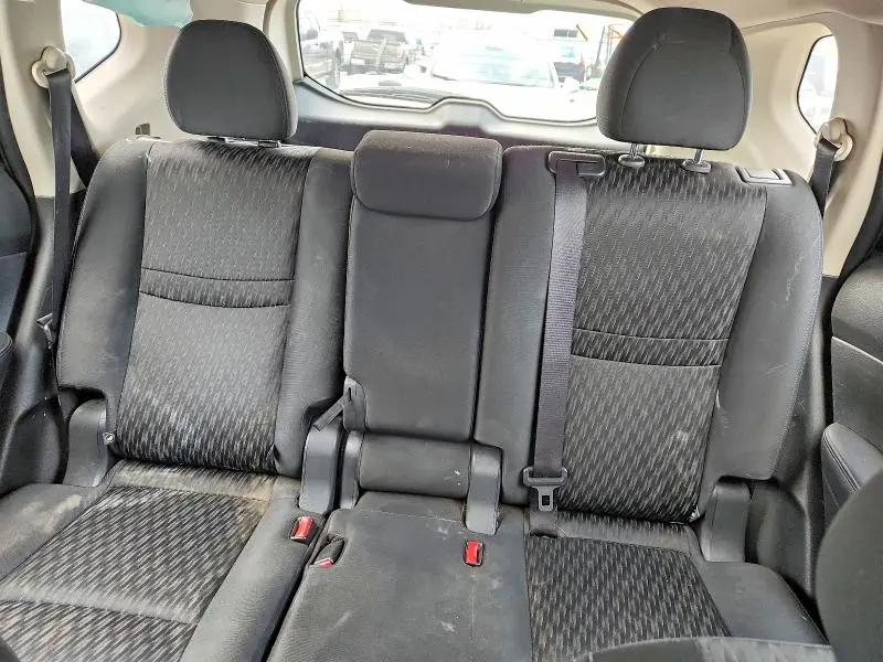 2018 NISSAN ROGUE S  