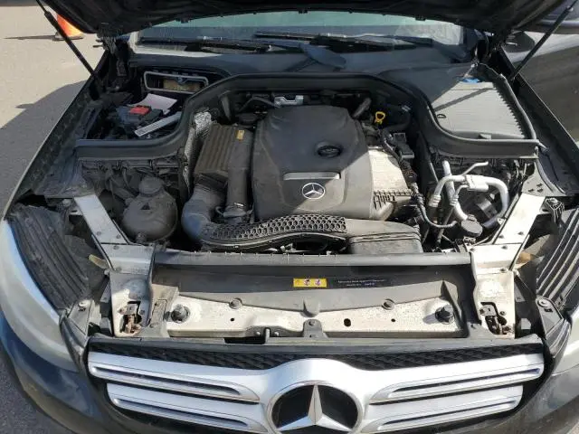 2017 MERCEDES-BENZ GLC 300  