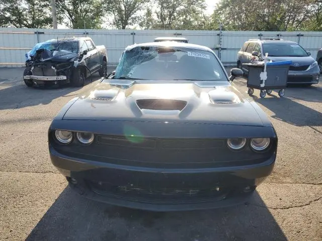 2017 DODGE CHALLENGER SXT  