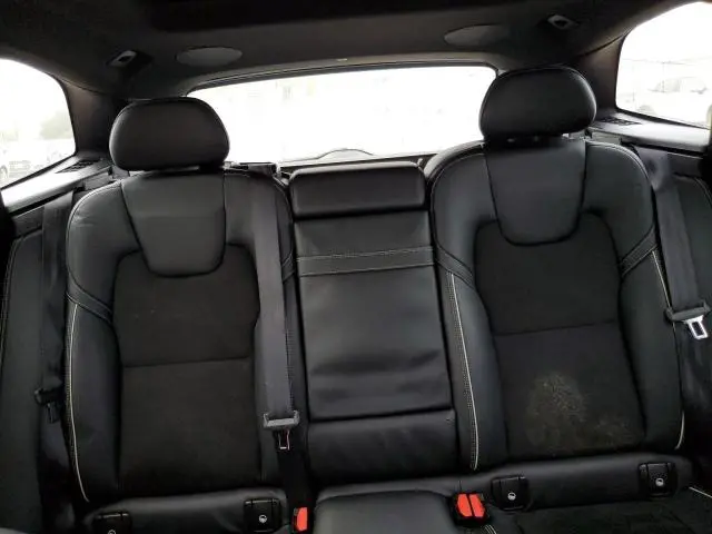 2018 VOLVO XC60 T6 R-DESIGN