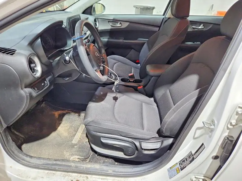2019 KIA FORTE FE  