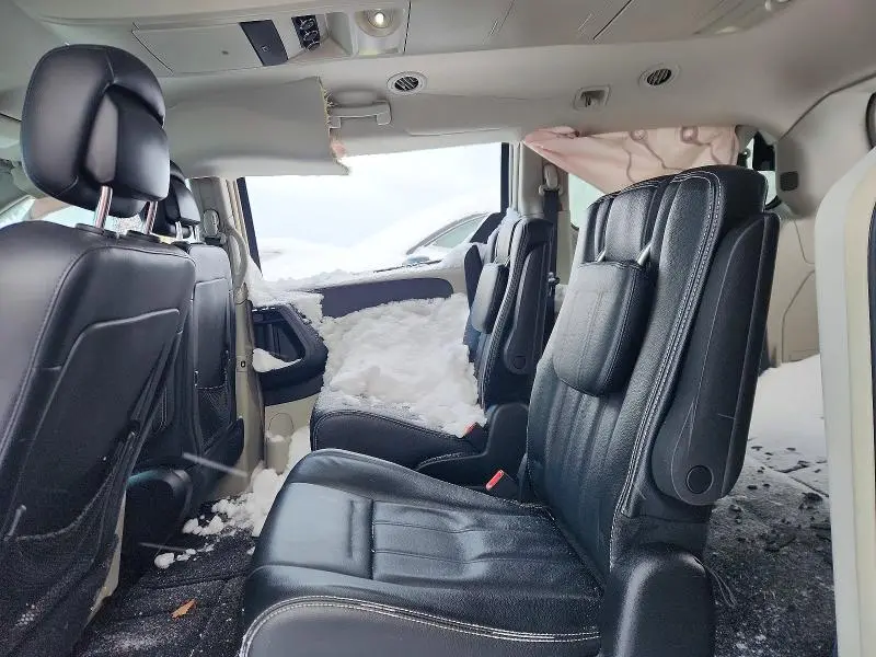 2015 CHRYSLER TOWN & COUNTRY TOURING  