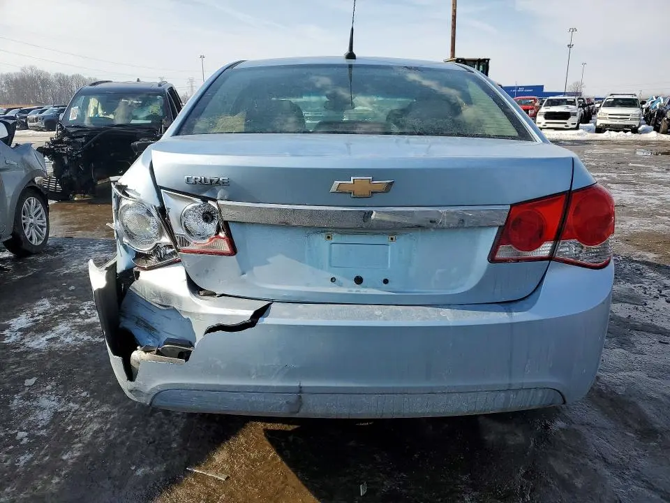 2011 CHEVROLET CRUZE   