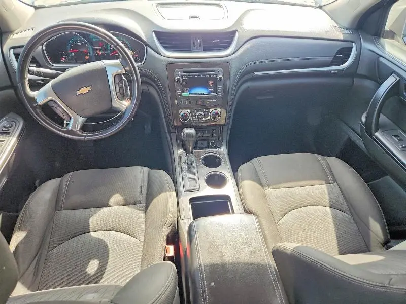 2016 CHEVROLET TRAVERSE LT  