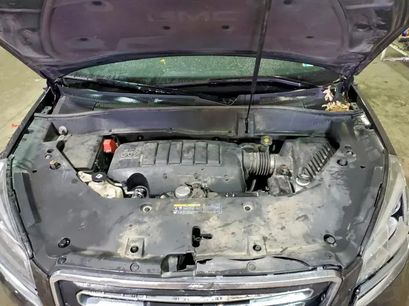 2013 GMC ACADIA SLT-1  