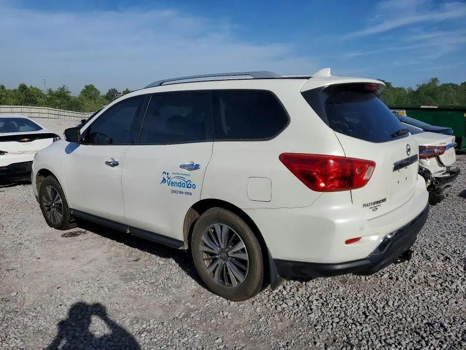 2019 NISSAN PATHFINDER SV  