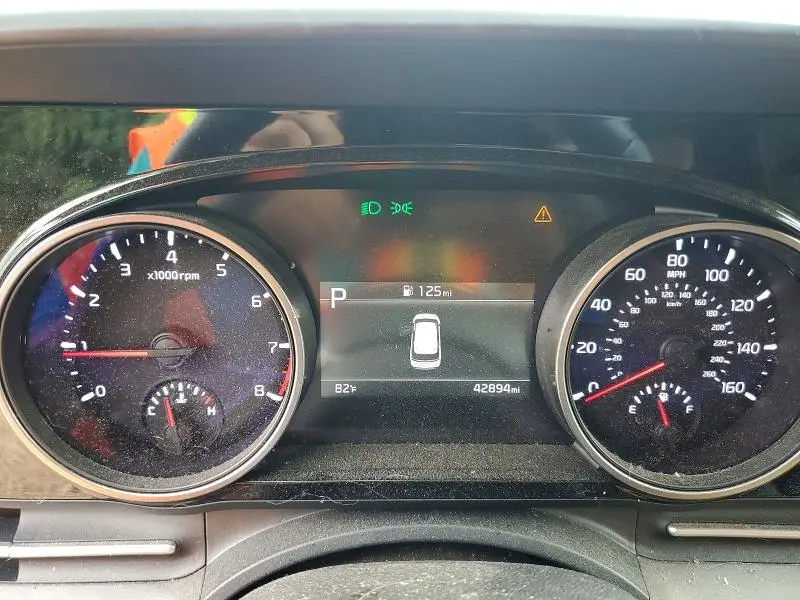 2024 KIA CARNIVAL EX  