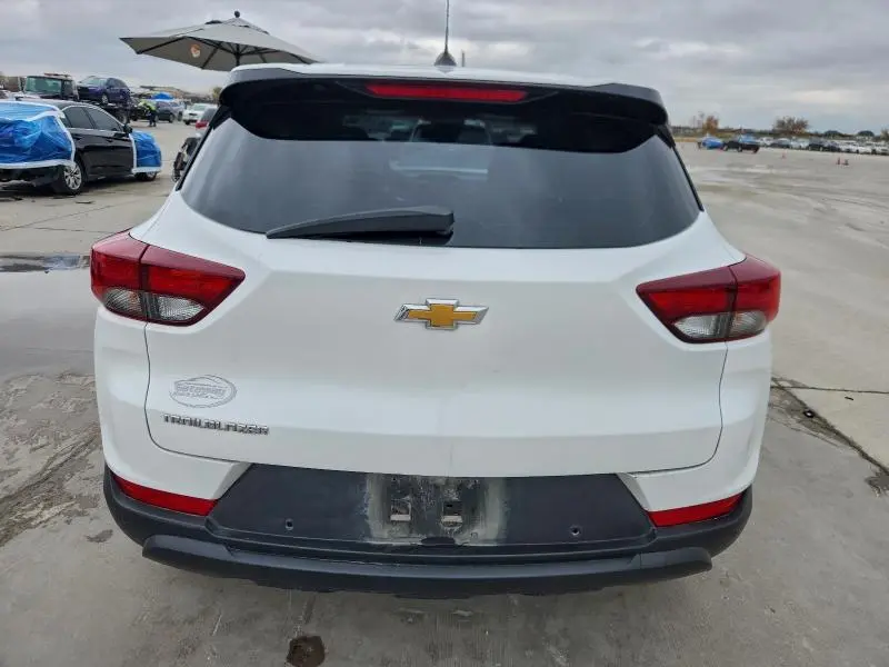 2021 CHEVROLET TRAILBLAZER LS  