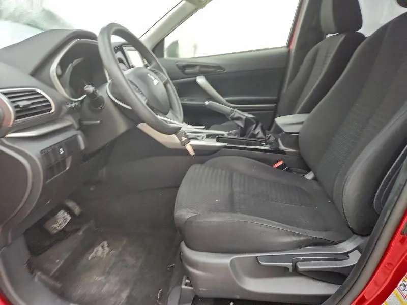 2020 MITSUBISHI ECLIPSE CROSS ES  