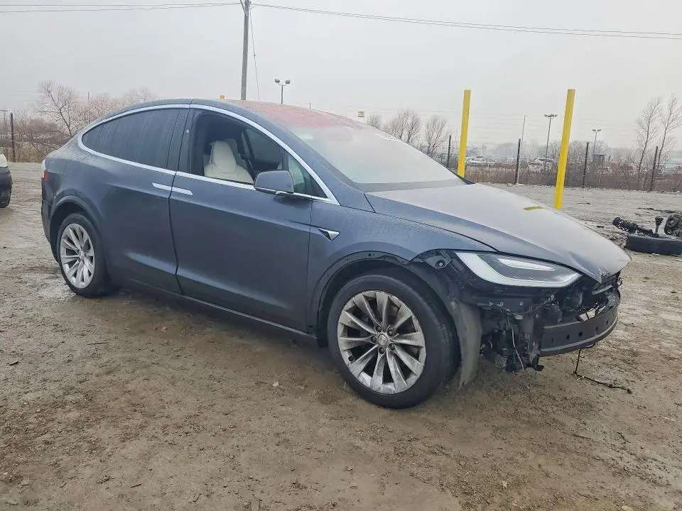 2017 TESLA MODEL X   