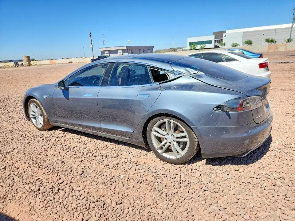 2014 TESLA MODEL S   