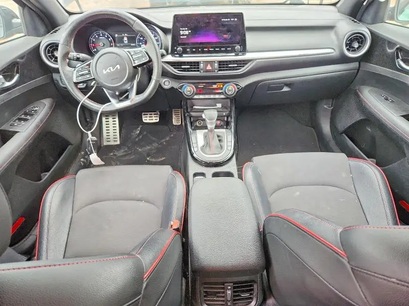 2023 KIA FORTE GT  