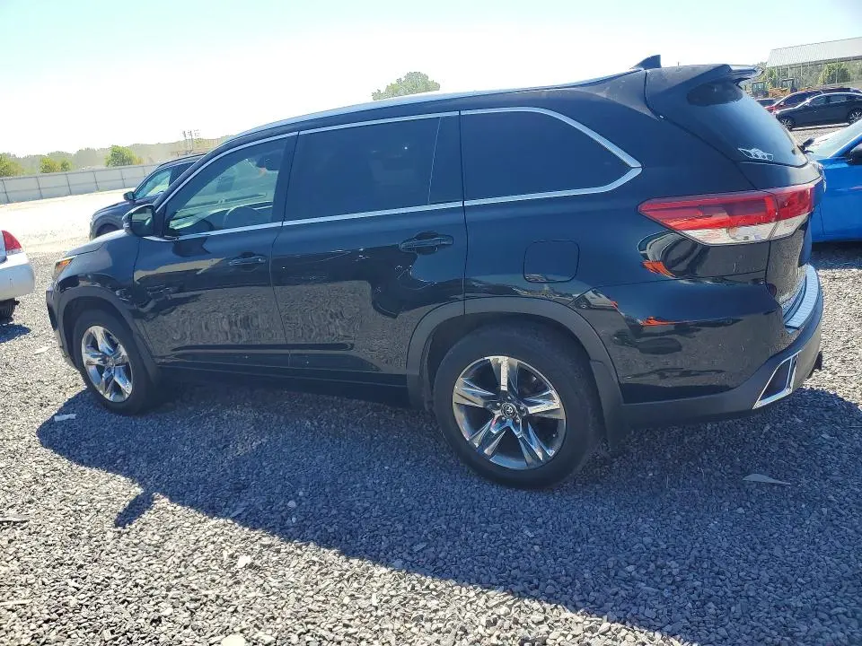 2017 TOYOTA HIGHLANDER LIMITED PLATINUM  