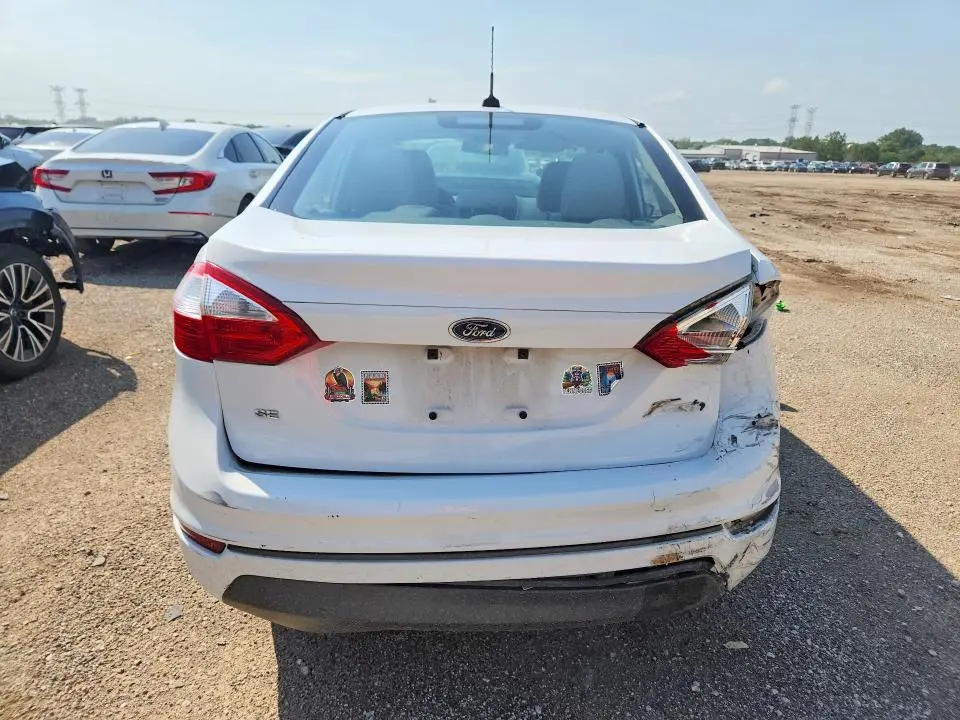 2014 FORD FIESTA SE  