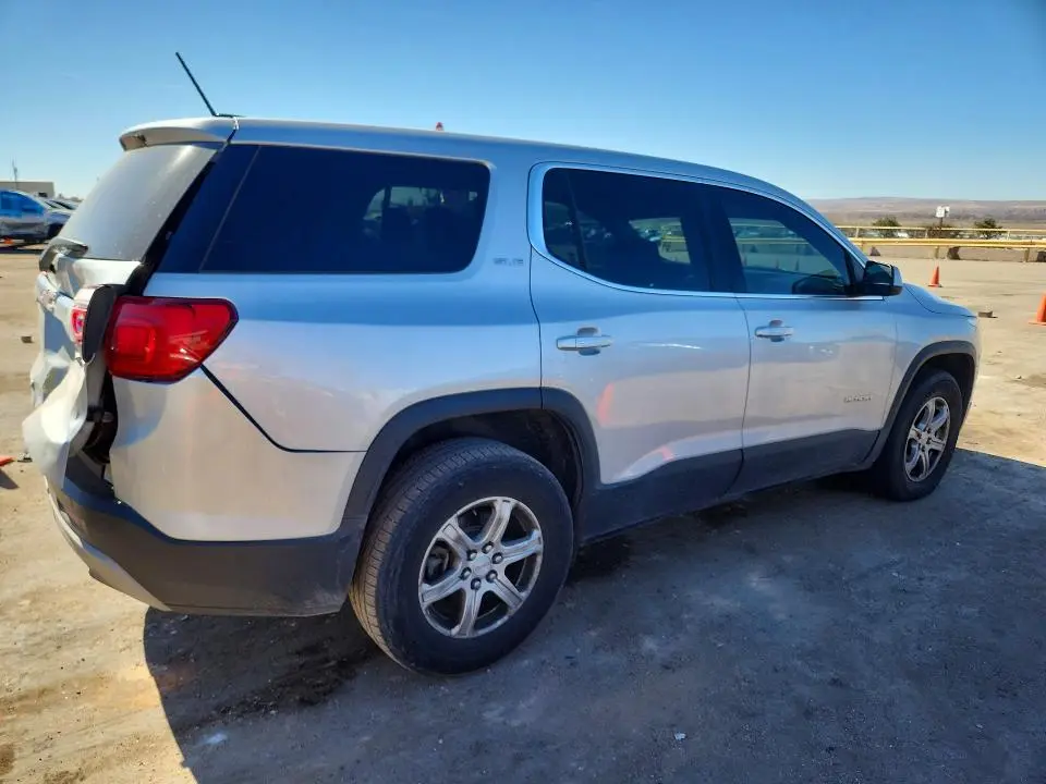 2017 GMC ACADIA SLE  