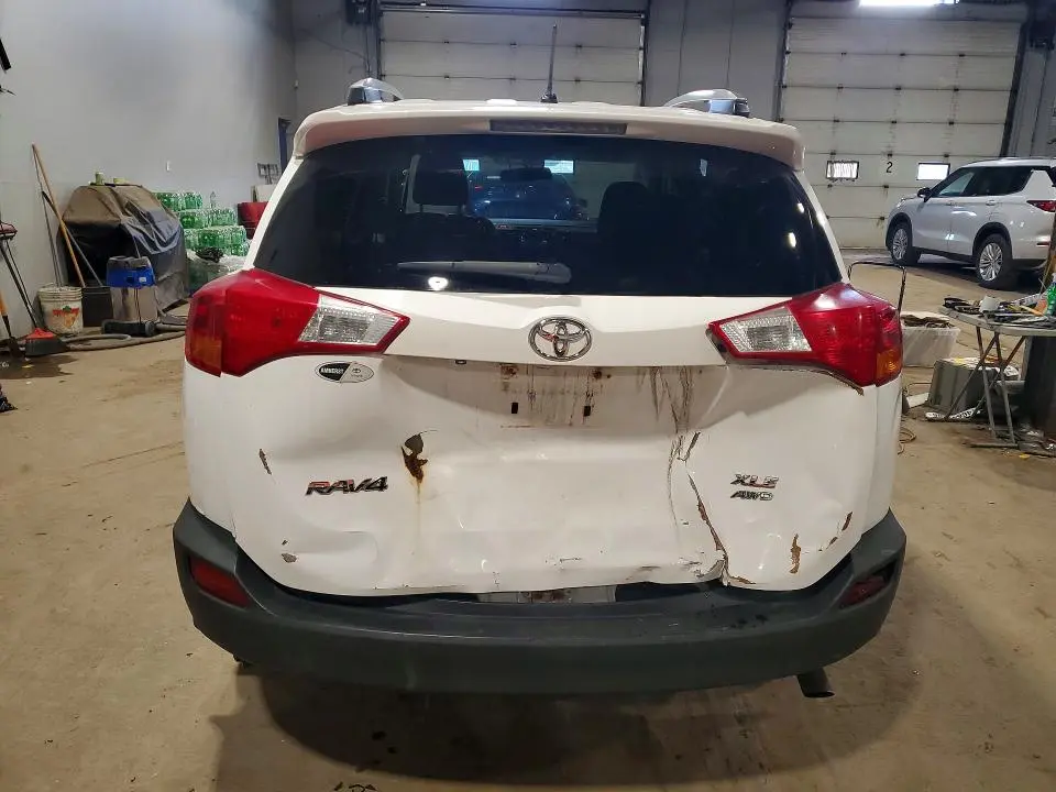 2013 TOYOTA RAV4 XLE  
