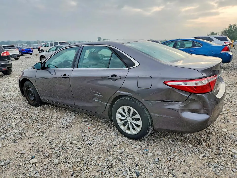 2016 TOYOTA CAMRY LE  