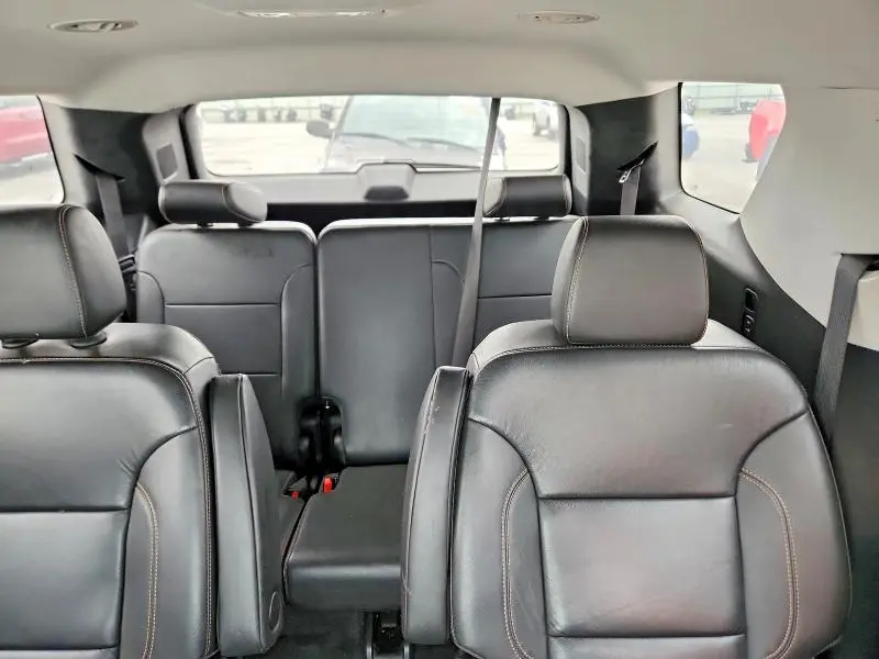 2020 CHEVROLET TRAVERSE LT  