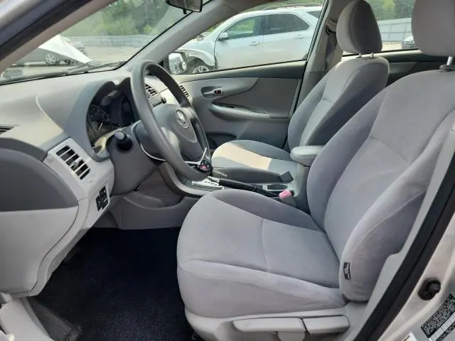 2010 TOYOTA COROLLA BASE  