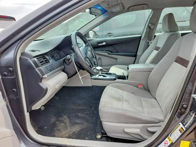 2012 TOYOTA CAMRY LE  