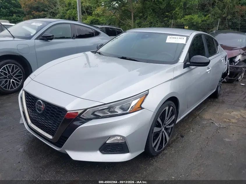 2022 NISSAN ALTIMA SR FWD