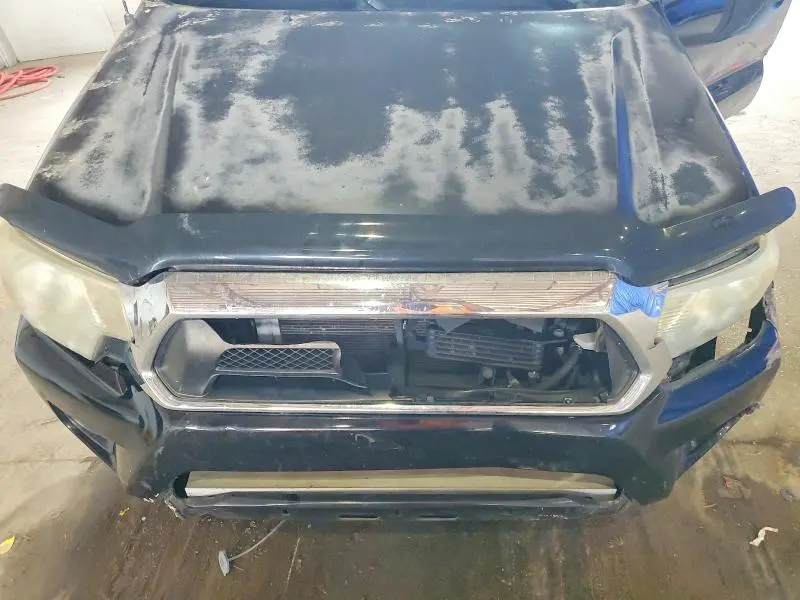 2015 TOYOTA TACOMA V6  