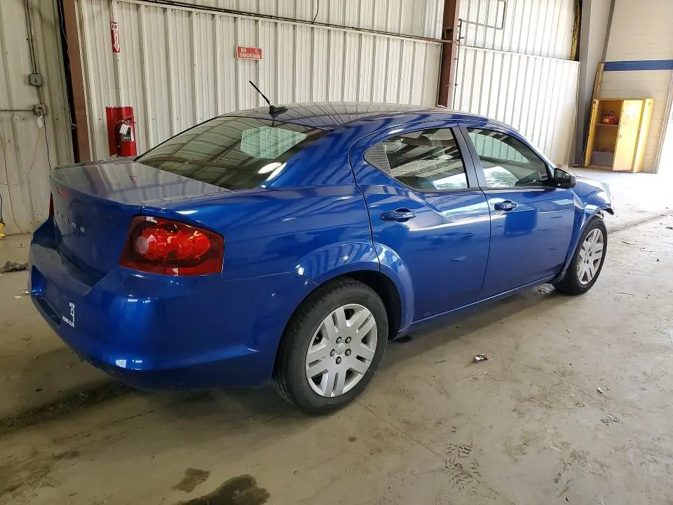 2013 DODGE AVENGER SE  