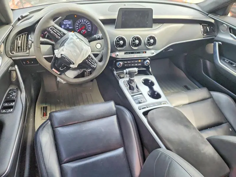 2019 KIA STINGER GT  