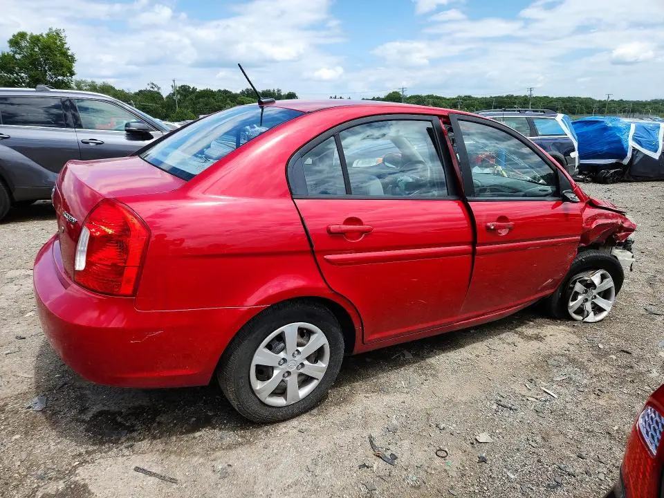 2011 HYUNDAI ACCENT GLS  