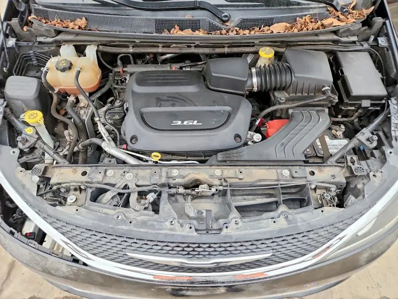 2017 CHRYSLER PACIFICA TOURING L  