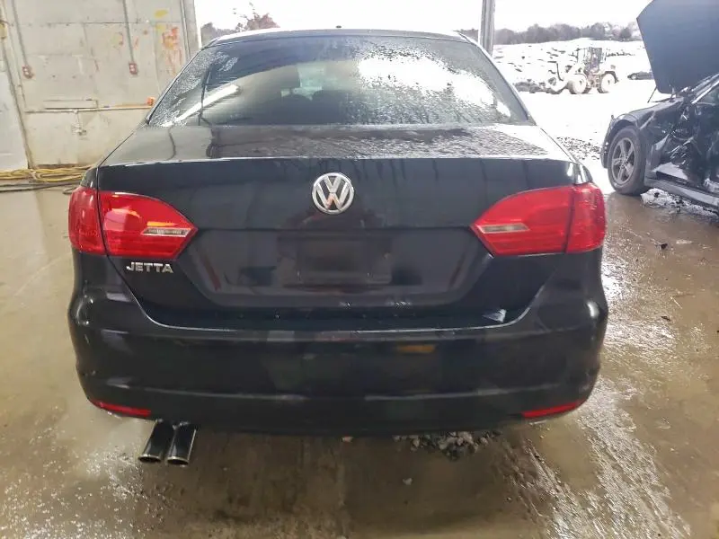 2012 VOLKSWAGEN JETTA BASE  
