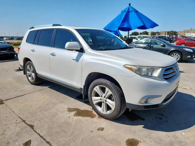 2012 TOYOTA HIGHLANDER LIMITED