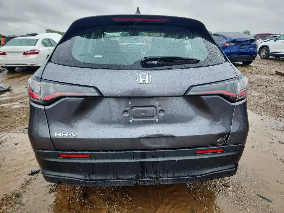 2024 HONDA HR-V LX  