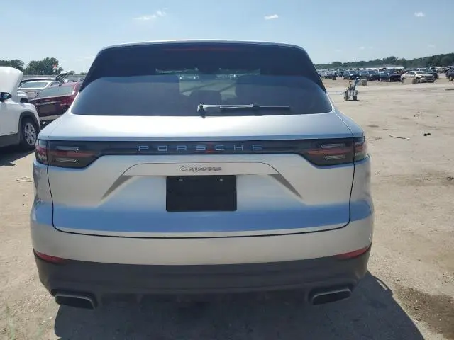 2019 PORSCHE CAYENNE   