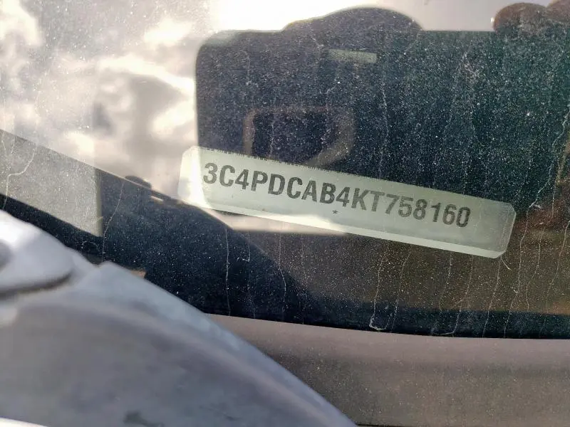 2019 DODGE JOURNEY SE  