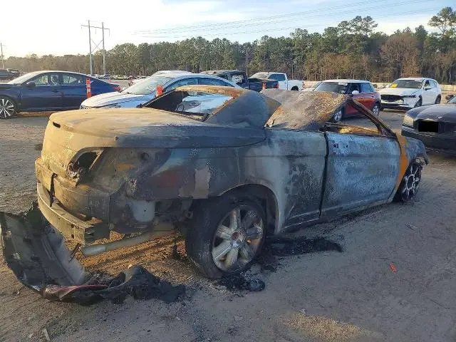 2010 CHRYSLER SEBRING LIMITED  