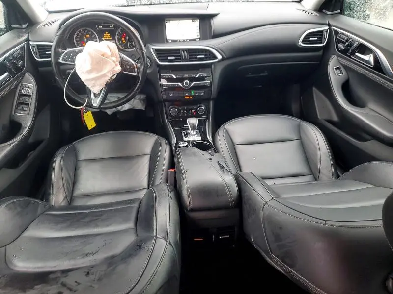 2018 INFINITI QX30 PREMIUM  