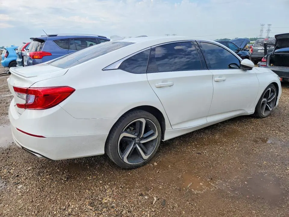 2020 HONDA ACCORD SPORT  