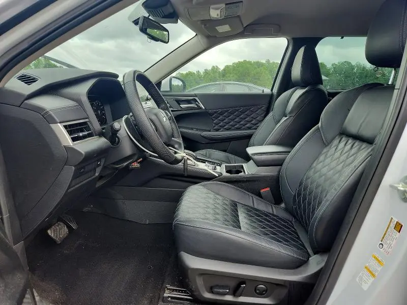 2023 MITSUBISHI OUTLANDER SEL  