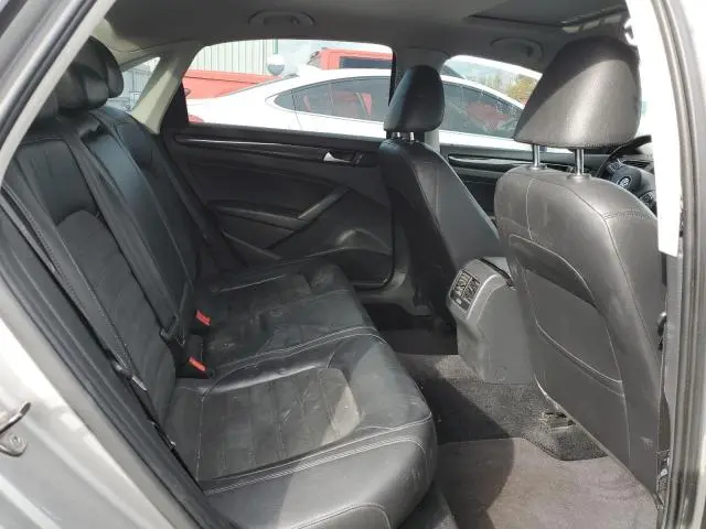 2014 VOLKSWAGEN PASSAT SEL